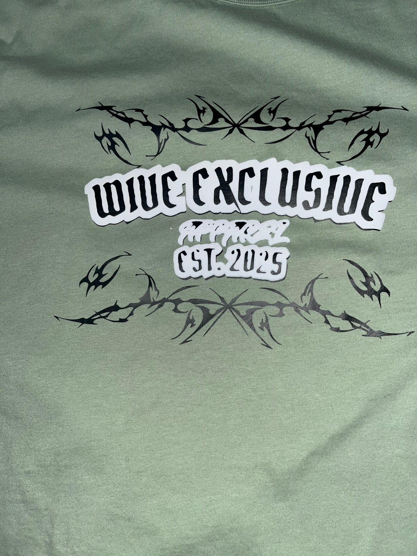WIVE EXCLUSIVE APPAREL EST 2025 Limited edition