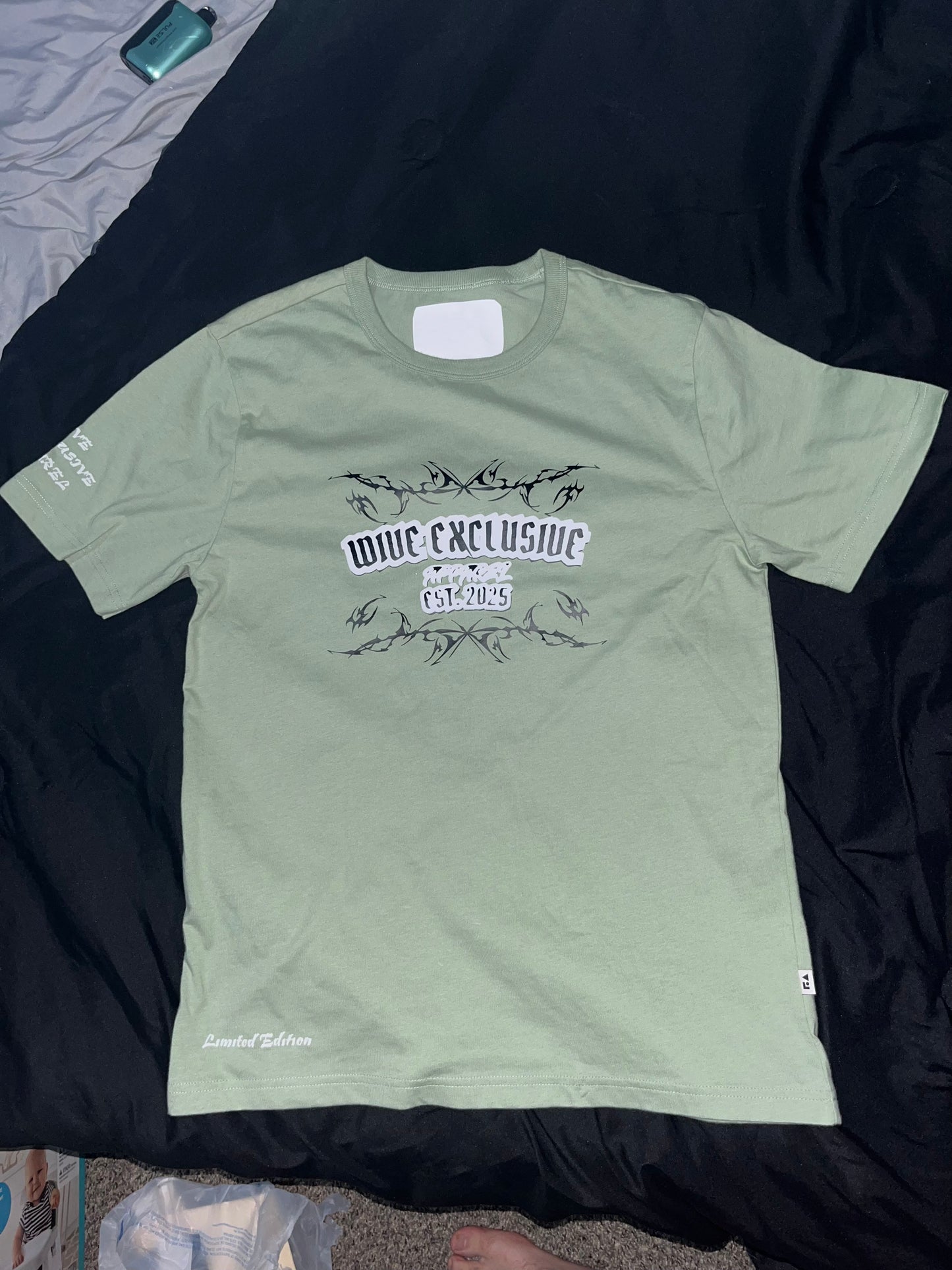 WIVE EXCLUSIVE APPAREL EST 2025 Limited edition